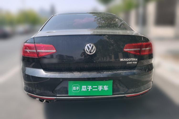 Used Volkswagen Magotan 2017 330TSI DSG Leading Model Rear