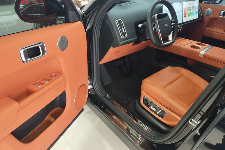 Used Li Auto L9 2024 Pro Model
