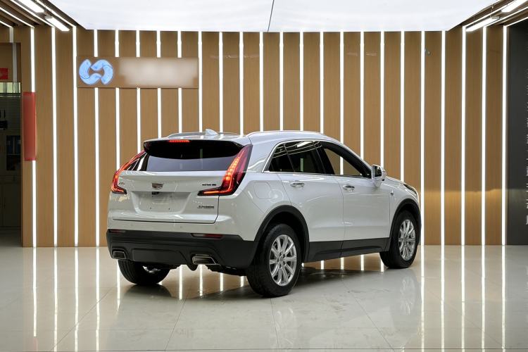 Used Cadillac XT4 2022 28T Two-Wheel Drive Fashion Edition Exterior 4