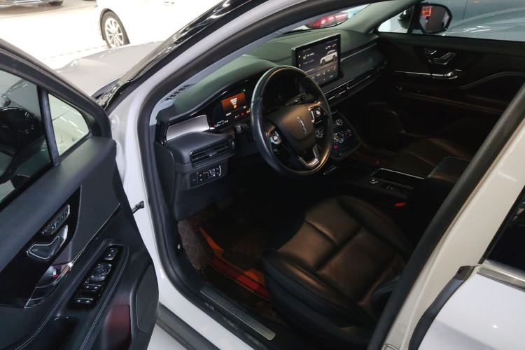 Used Lincoln Corsair 2022 Revised Version 2.0T Two-Wheel Drive Luxury Edition
