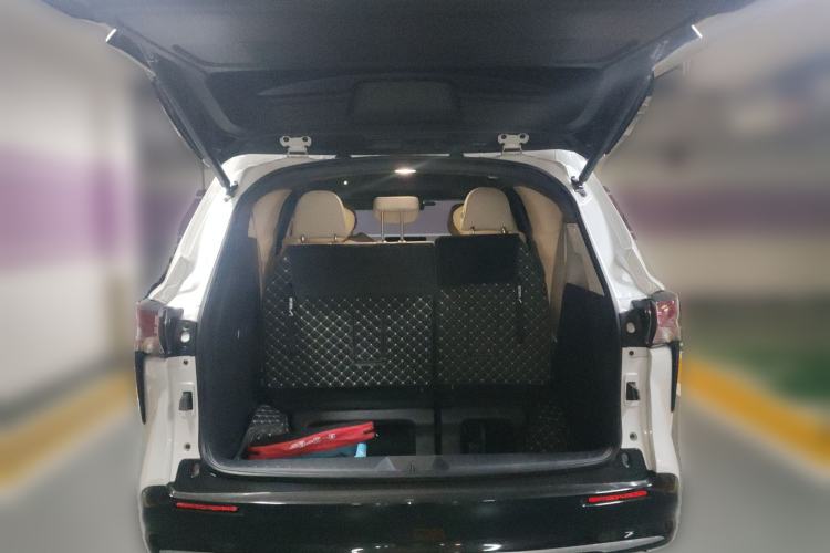 Used Toyota Sienna 2021 2.5L Hybrid Premium Edition