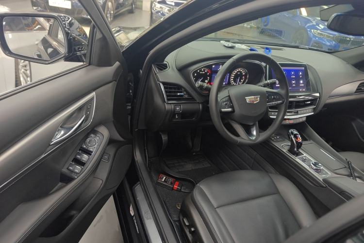 Used Cadillac CT5 2022 28T Luxury Version (Standard Edition) Driver Seat