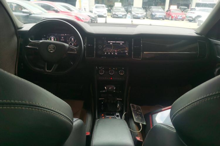 Used Skoda Kodiaq GT 2019 TSI330 Two-Wheel-Drive Luxury Edition China VI Standard
