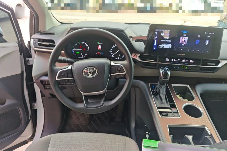 Used Toyota SIENNA 2021 2.5L Hybrid Comfort Edition
