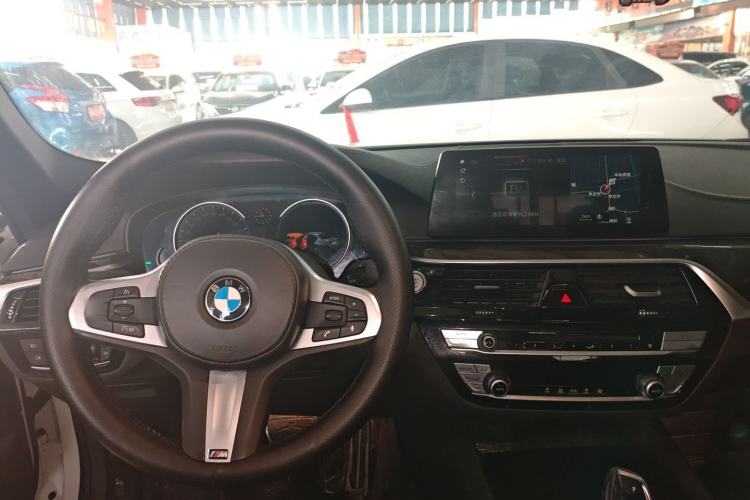 Used BMW 5 Series 2018 525Li M Sport Package
