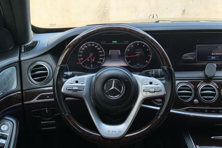 Used Mercedes-Benz Maybach S-Class 2020 S 450 4MATIC Collector's Edition