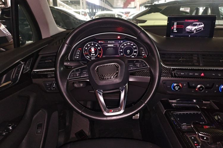 Used Audi Q7 2016 45 TFSI Technology Edition
