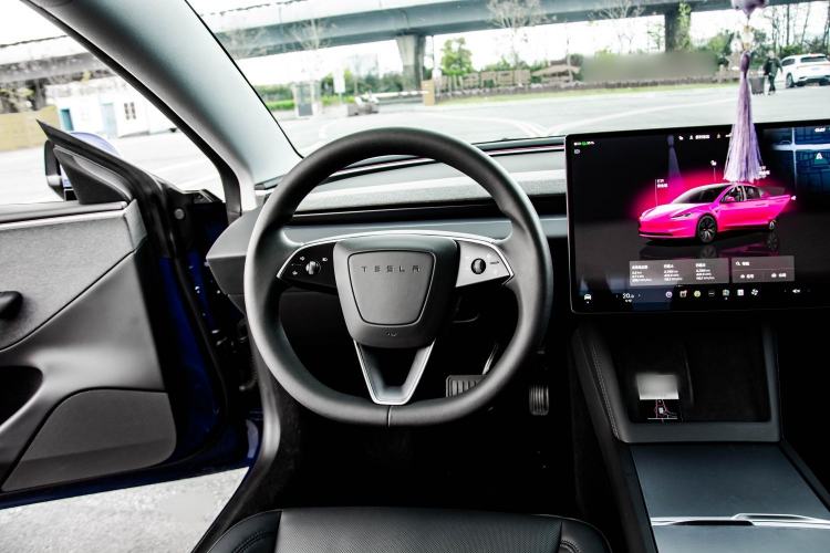 Used Tesla Model 3 2023 Rear-Wheel-Drive Version Interior 12