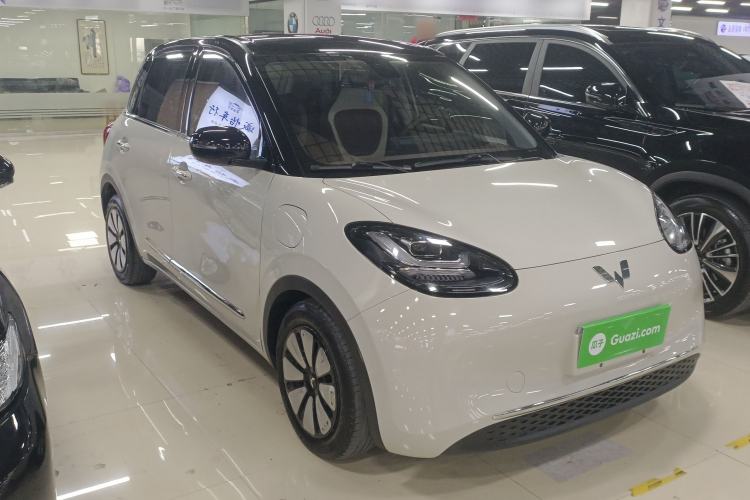 Used Wuling Bingo 2023 333 km Enjoyment Version
