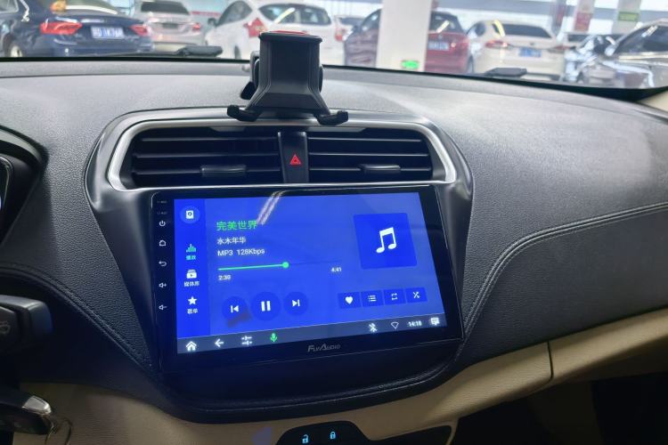 Used Ford Escort 2015 1.5L Automatic Fashion Model
