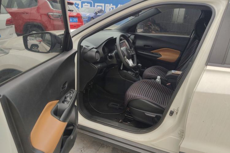 Used Nissan Kicks 2019 1.5L Manual Cool Edition