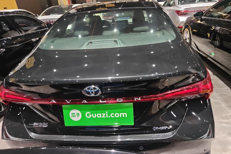 Used Toyota Avalon 2024 Dual-Motor 2.0L Luxury Edition