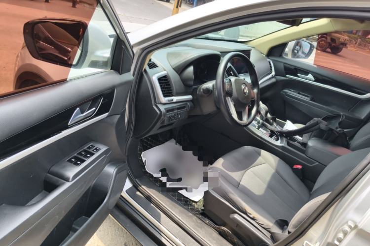 Used Dongfeng Aeolus AX7 2015 2.0L Automatic Zhiyue Version Driver Seat