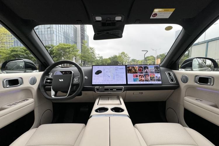 Used Li Auto L6 2024 Pro Model Interior 8
