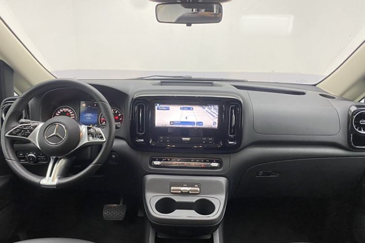 Used Mercedes-Benz Vito 2024 2.0T Business Version 7 Seats
