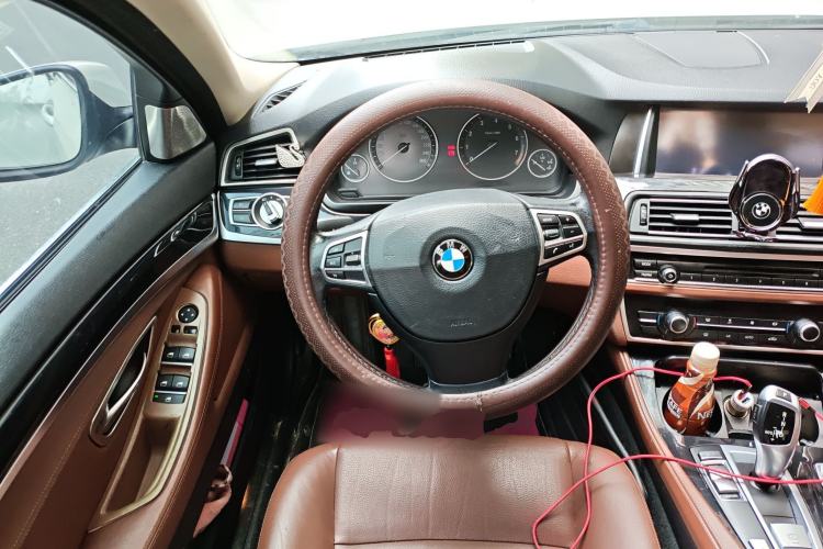 Used BMW 5 Series 2014 520Li Elegant Model