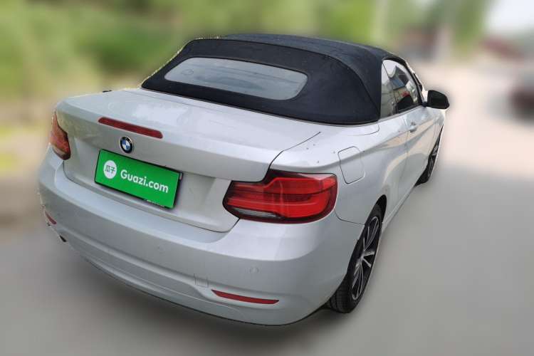 Used BMW 2 Series 2018 220i Convertible Coupe Sports Design Package