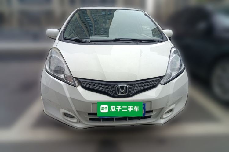 Used Honda Fit 2011 1.3L automatic comfort version
