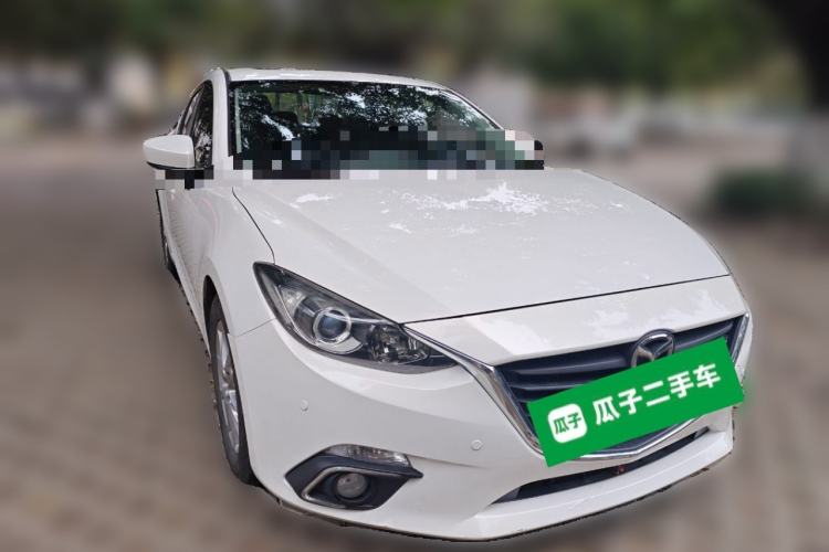 Used Mazda 3 Axela 2014 Sedan 1.5L Automatic Luxury Model