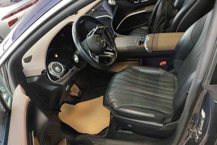 Used Mercedes-Benz EQS 2022 Updated Version 450+ Pioneer Edition Left Front Seat
