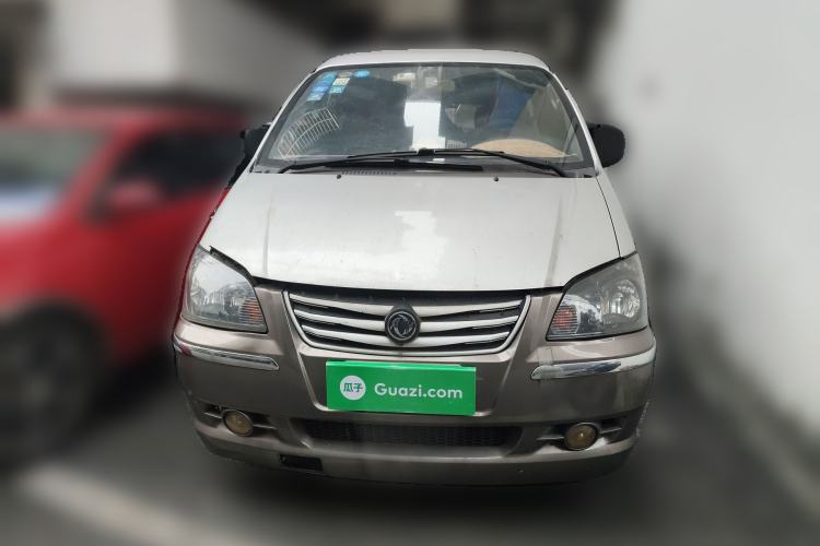 Used FORTHING Lingzhi 2013 M3 1.6L 7-Seater Comfort Model Front