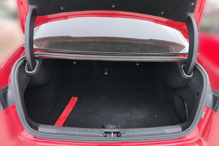 Used Lynk & Co 03 2019 1.5TD DCT JingPro Edition China VI Standard Trunk