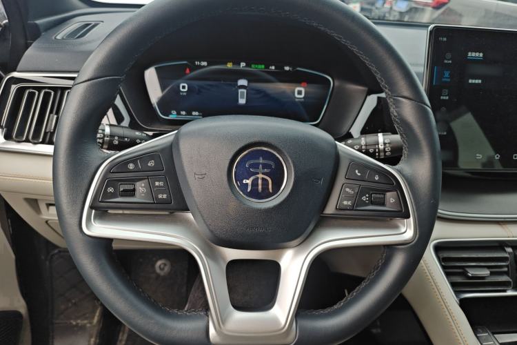 Used BYD Song PLUS New Energy 2021 EV Deluxe Model Steering Wheel