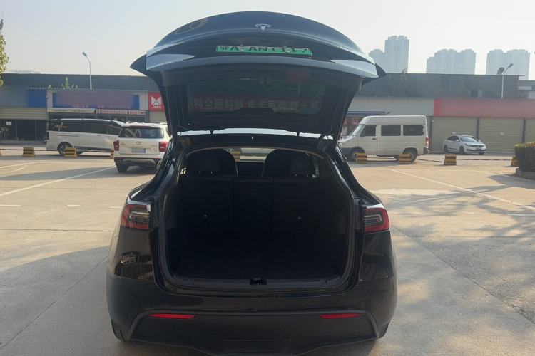 Used Tesla Model Y 2021 Standard Range Rear-Wheel Drive Version