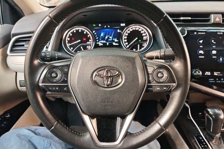 Used Toyota Camry 2019 2.0G Luxury Edition China VI Standard