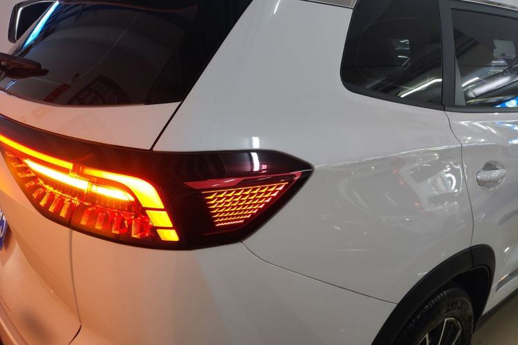 Used Chery Tiggo 8 PRO 2025 290T Two-Wheel-Drive Luxury Edition Right Rear Taillight