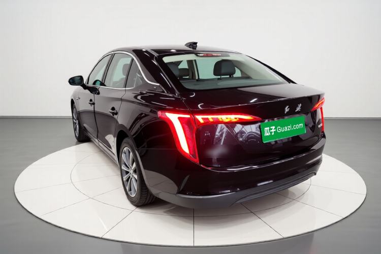 Used Hongqi E-QM5 2022 431 km Charge & Enjoy Edition