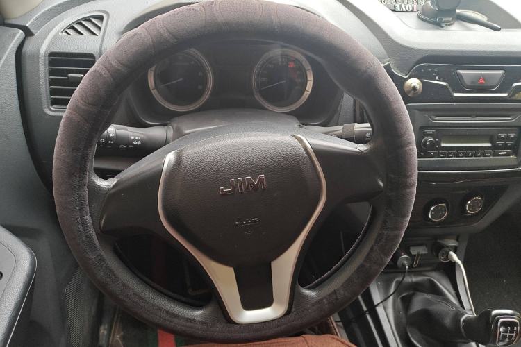 Used Isuzu JLM 2018 2.8T Classic Edition Two-Wheel Drive Luxury Version with Extended Cargo Bed JE493ZLQ5F
