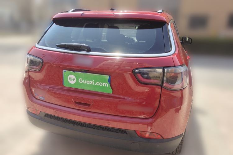 Used Jeep Compass 2019 220T Automatic Family Edition
