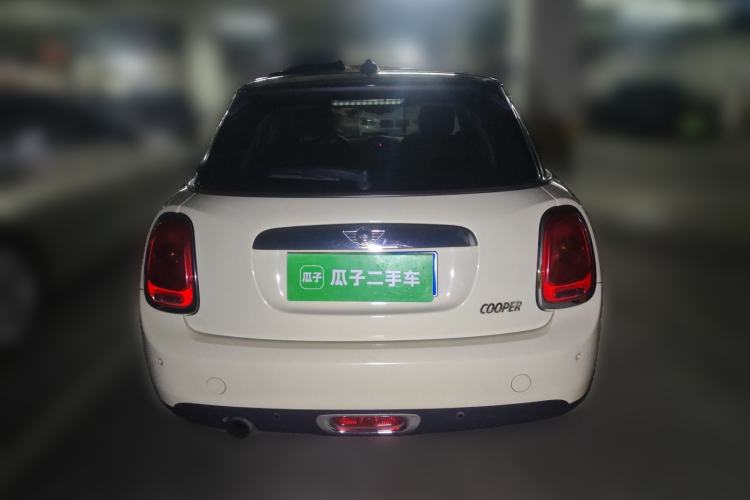 Used MINI 2015 1.5T COOPER Fun Five-Door Edition
