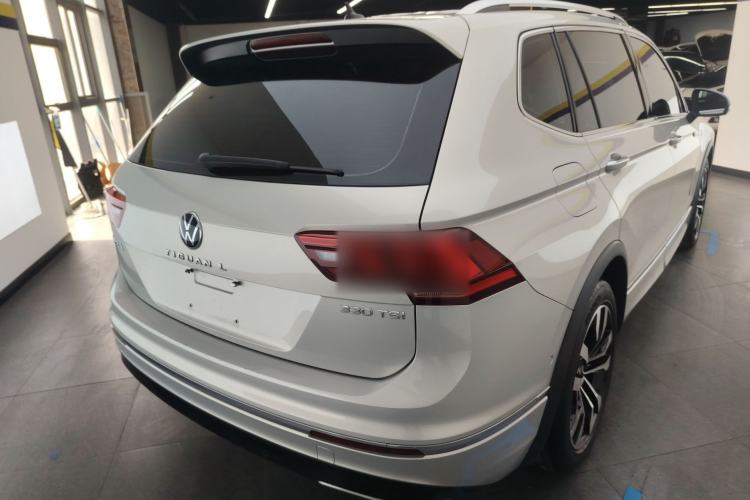 Used Volkswagen Tiguan L 2021 330TSI Automatic Two-Wheel Drive R-Line Enhanced Edition Rear Right 45 Deg