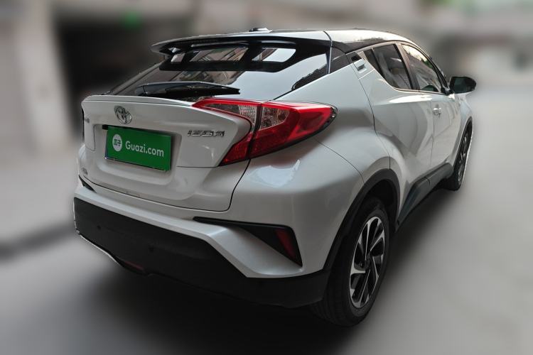 Used Toyota IZOA 2018 2.0L Yichi Edition China V Standard
