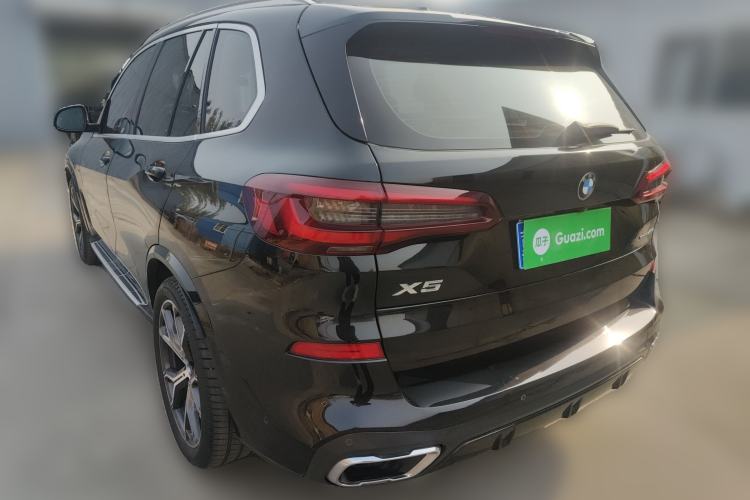 Used BMW X5 2020 xDrive40i Luxury Model with M Sport Package
