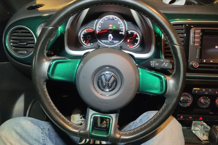 Used Volkswagen Beetle 2017 180TSI Emerald Classic Edition Steering Wheel