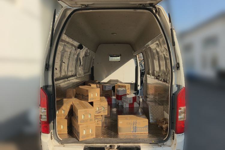 Used Foton Scenic G7 New Energy 2022 Van Long Wheelbase High Roof 2 Seats CATL 50.23 kWh
