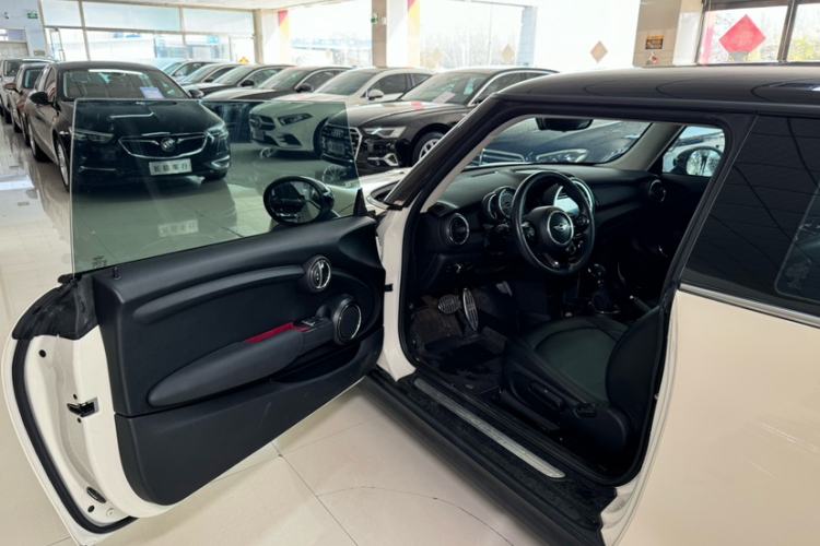 Used MINI 2016 1.2T ONE Pioneer Edition