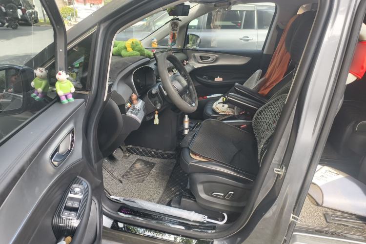 Used Roewe iMAX8 2021 400TGI Supreme Series Lu Zun Edition