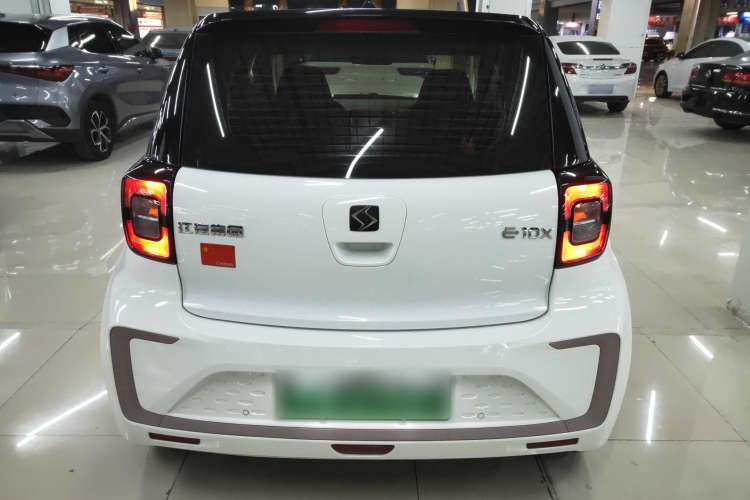 Used SOL E10X 2021 302 km Range Luxury Version 31.4 kWh