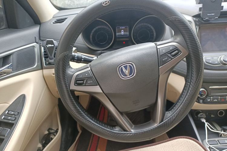 Used CHANGAN Eado 2016 1.6L Manual Fashion Edition
