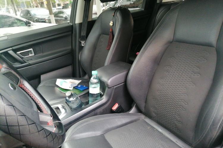 Used Land Rover Discovery Sport 2017 2.0T PURE Left Front Seat