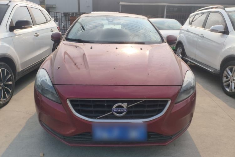 Used Volvo V40 2016 T3 Zhiyi Edition