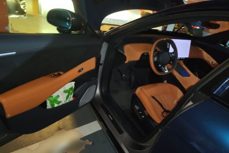 Used Xiaomi Auto YU7 2025 Ultra-Long Range High-Performance All-Wheel-Drive Max Edition