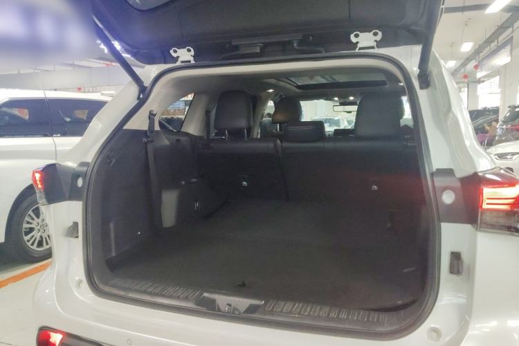 Used Toyota Highlander 2022 Dual-Engine 2.5L Four-Wheel Drive Supreme Edition 7-Seater Trunk