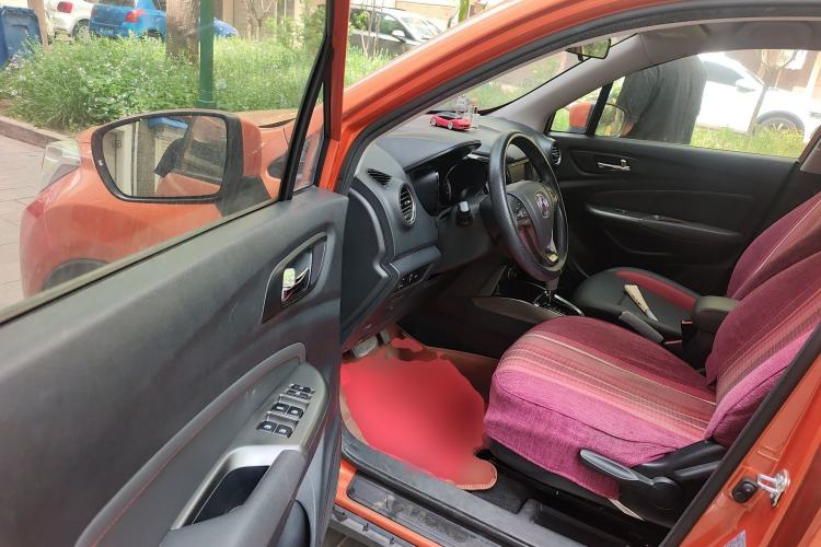 Used CHANGAN CS15 2016 1.5L Automatic Luxury Edition