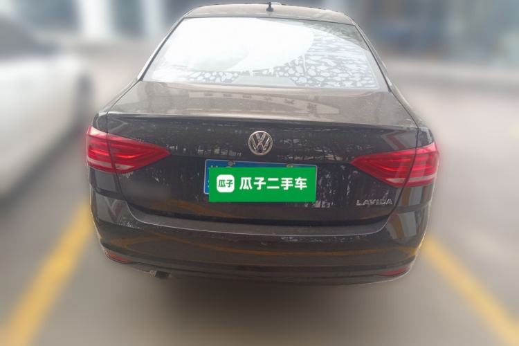 Used Volkswagen Lavida 2015 1.6L Manual Fashion Edition Rear