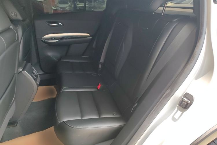 Used Cadillac XT4 2018 28T Two-Wheel-Drive Luxury Model
